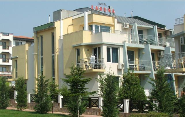 Хотел Лагуна Chernomorets Bagian luar foto